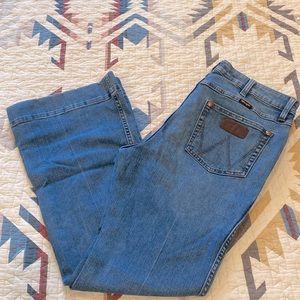 Womens Wrangler Retro Trouser Boot jean size 32X32